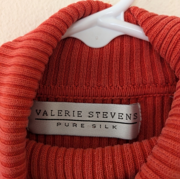 Vintage 100% Silk Valerie Stevens Coral Turtleneck Sweater Women's size M - Picture 6 of 8